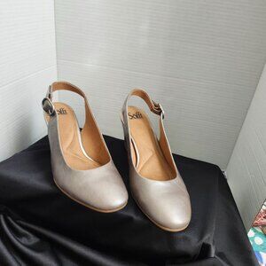 Women's Slingback Pewter Metallic Leather, 9.5 Med. Pump by SOFFT LILLY